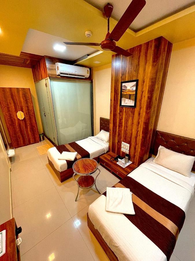 Avirahi Hotel Bombay Eksteriør billede
