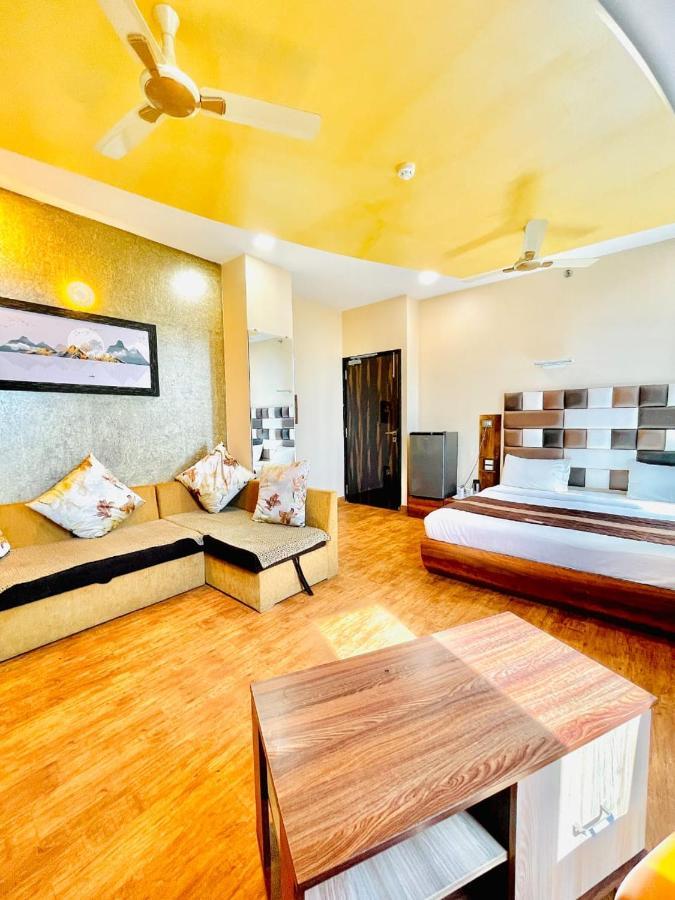 Avirahi Hotel Bombay Eksteriør billede