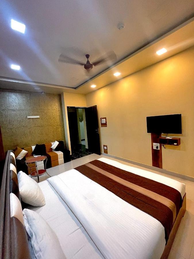Avirahi Hotel Bombay Eksteriør billede